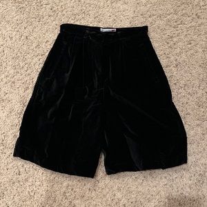 Woman’s shorts